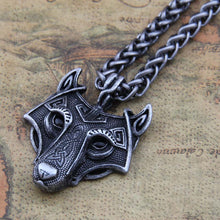 Beautiful Wolf Head Necklace
