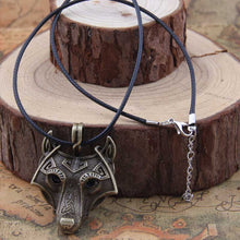 Beautiful Wolf Head Necklace