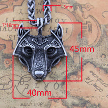 Beautiful Wolf Head Necklace