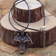Beautiful Wolf Head Necklace
