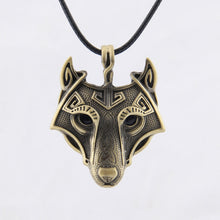 Beautiful Wolf Head Necklace