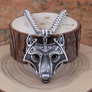 Beautiful Wolf Head Necklace