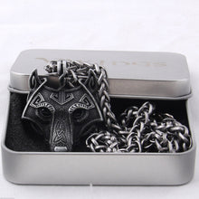 Beautiful Wolf Head Necklace