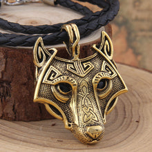 Beautiful Wolf Head Necklace